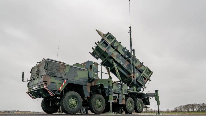 Die Ukraine sieht sich einem Raketenmangel für die Luftabwehr gegenüber: Warum die Trump-Administration mit neuen Lieferungen zögert