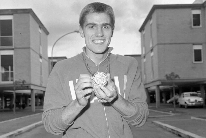 Olympic boxing champion passes away