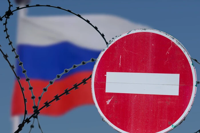 Media revealed possible ties of Ukrainian airlines to sanctioned entities from the Russian Federation: what is known