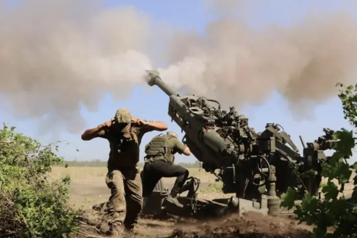 Karte der Kampfhandlungen in der Ukraine am 7. Mai 2025