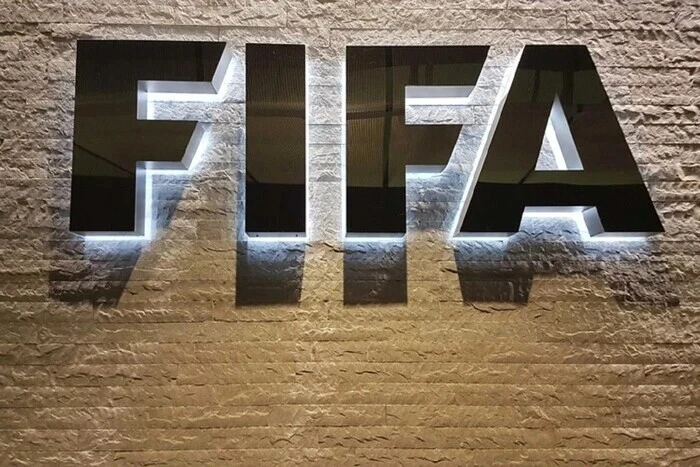 ФИФА отказалась показывать антирасиствские лозунги на клубном чемпионате мира – СМИ
