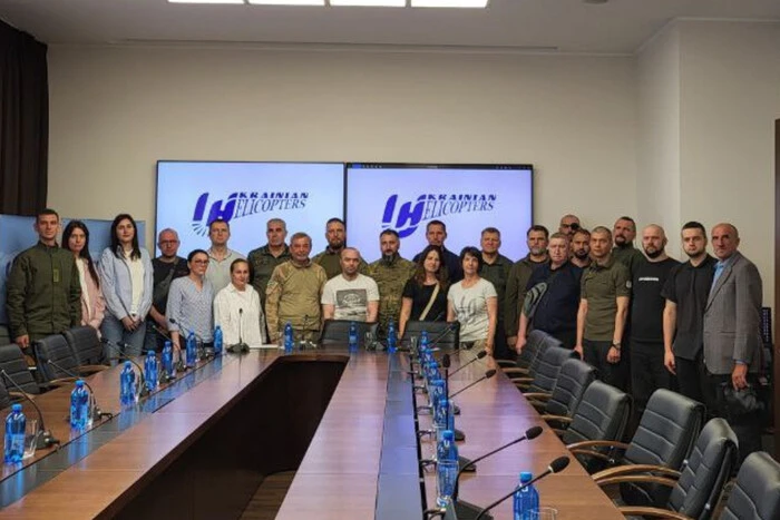 «Українські вертольоти» заявляють про атаку. До президента звернувся колектив компанії, ветерани та родини загиблих військових