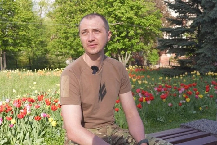 Der Asow-Kriegsgefangene wurde wegen des ukrainischen Buchstabens gefoltert