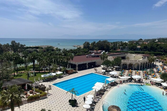 More than a hundred hotels closed at a popular resort in Turkey: reason