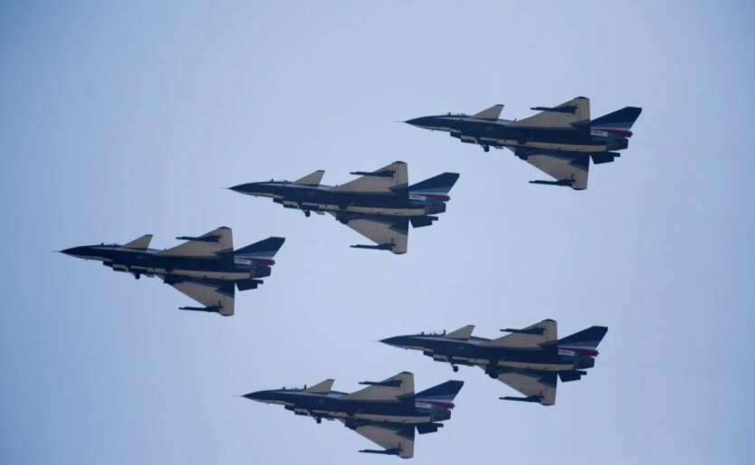Indonesia considers purchasing Chinese J-10 fighter jets