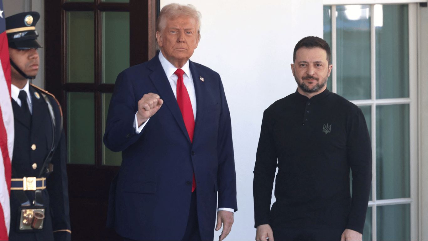 Trump versicherte Selenskyj Hilfe von den USA - Details von WSJ