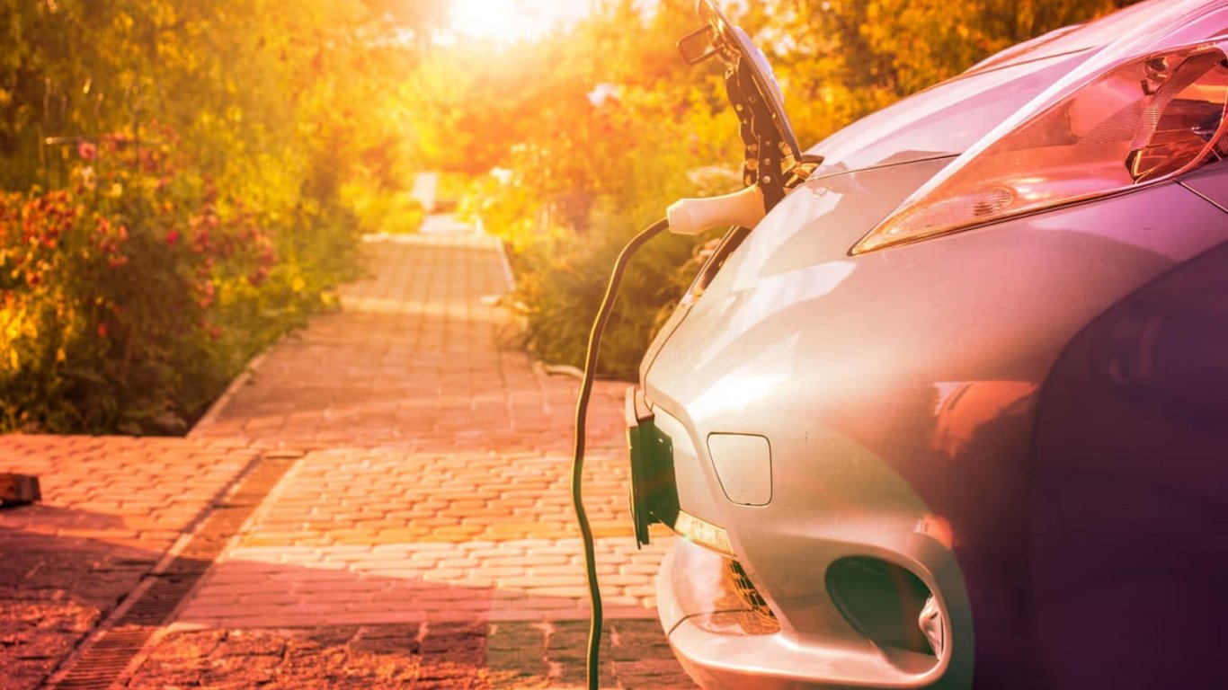 How Heat Really Threatens Electric Vehicles