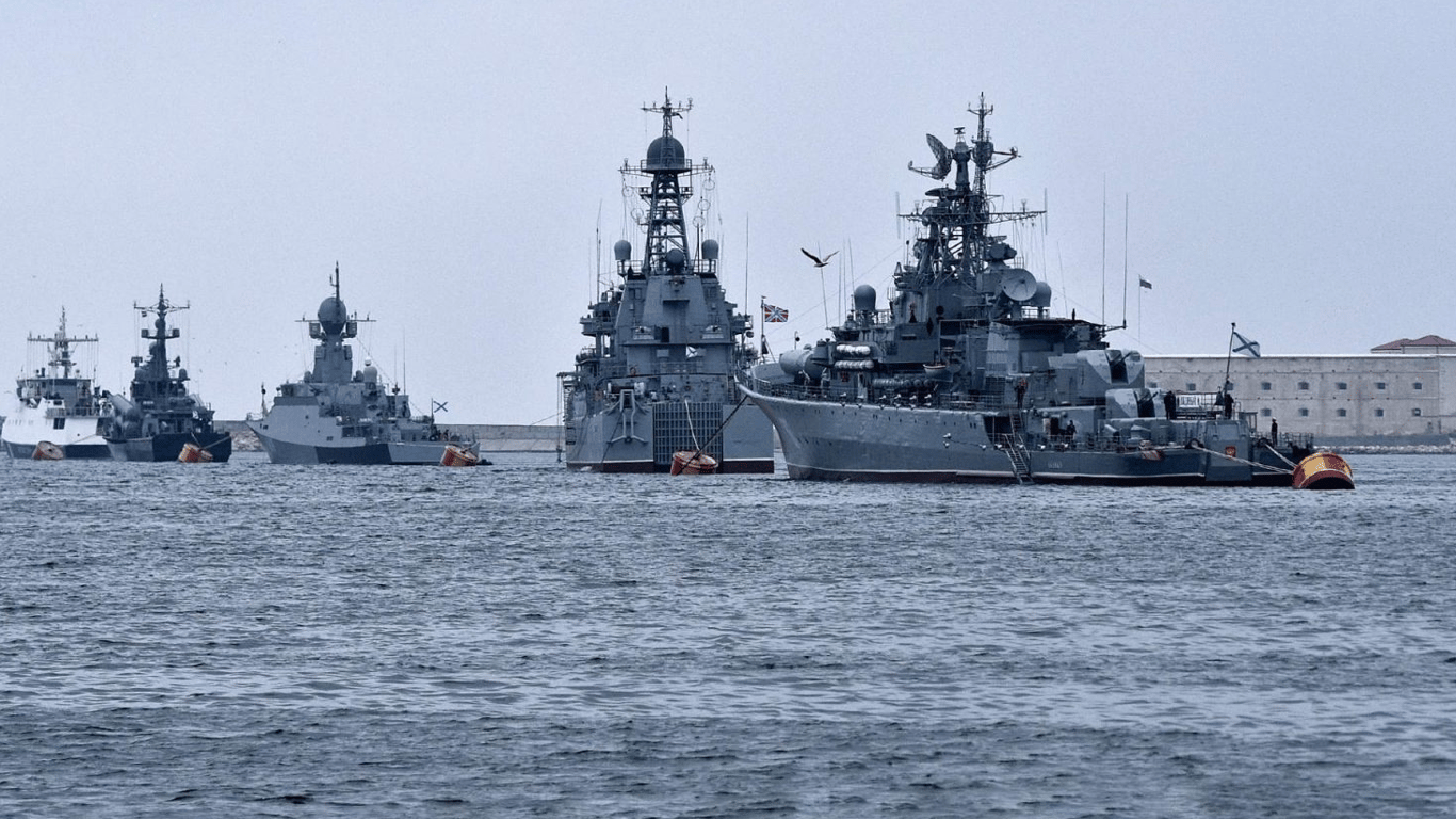 Kaliber im Meer - Militär hat berichtet, wo die Schiffe der RF patrouillieren