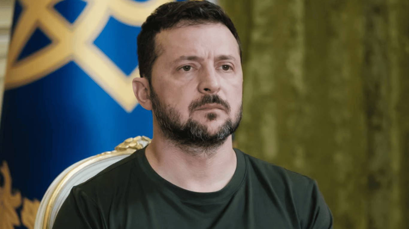 Зеленський подав законопроєкти про продовження воєнного стану