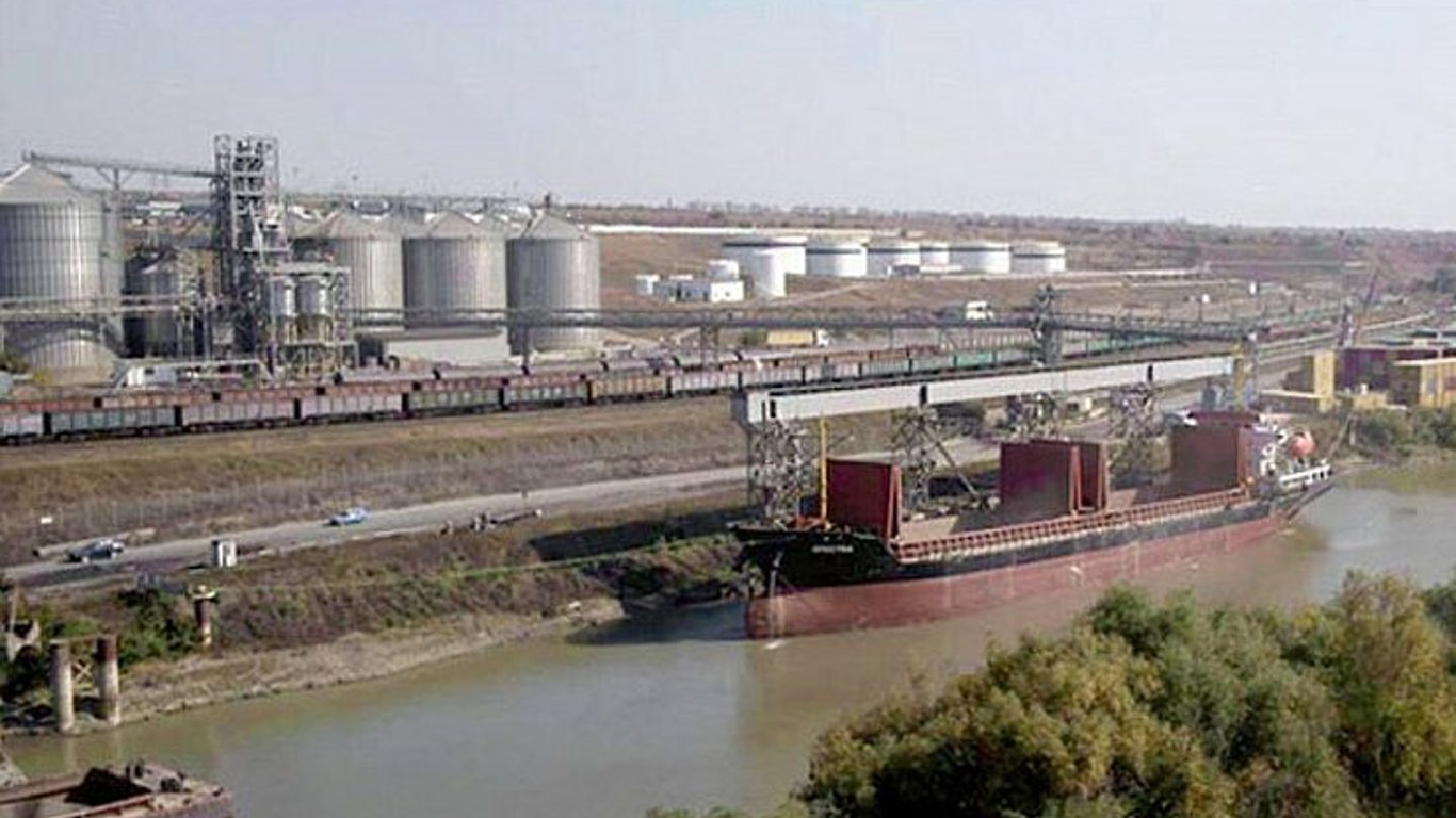 Romania wants to buy the port near Odesa — for what purpose