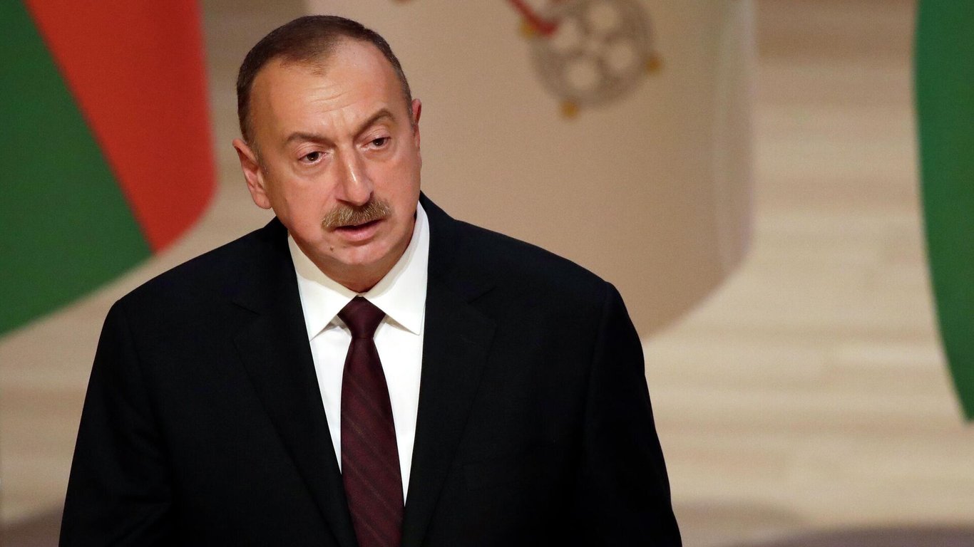 Aliyev sues Russia - Z-bloggers are panicking and threatening war