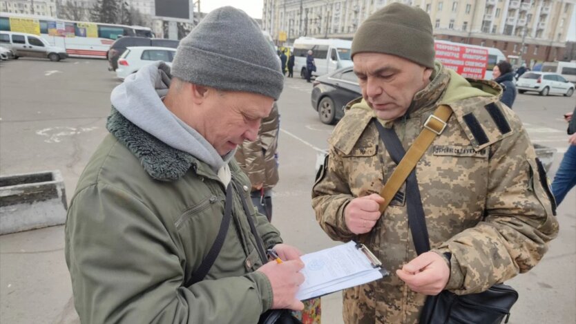 TCK jeszcze ukarzą za samowolę: prawniczka surowo skrytykowała metody 'mobilizacji' na Ukrainie