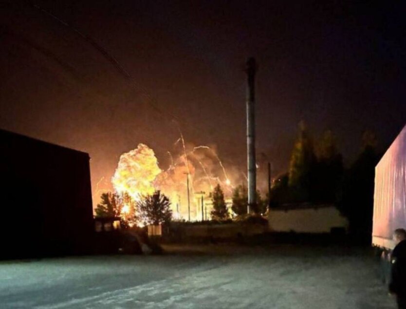 Powerful explosions occurred in Bryansk near the airport: missile launchers 'Iskander' could have been hit