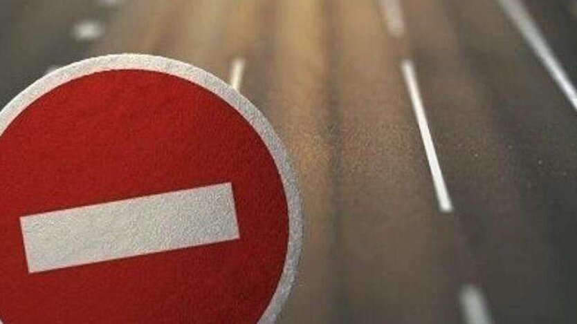 У Києві обмежать рух на низці вулиць: схеми об'їзду для водіїв